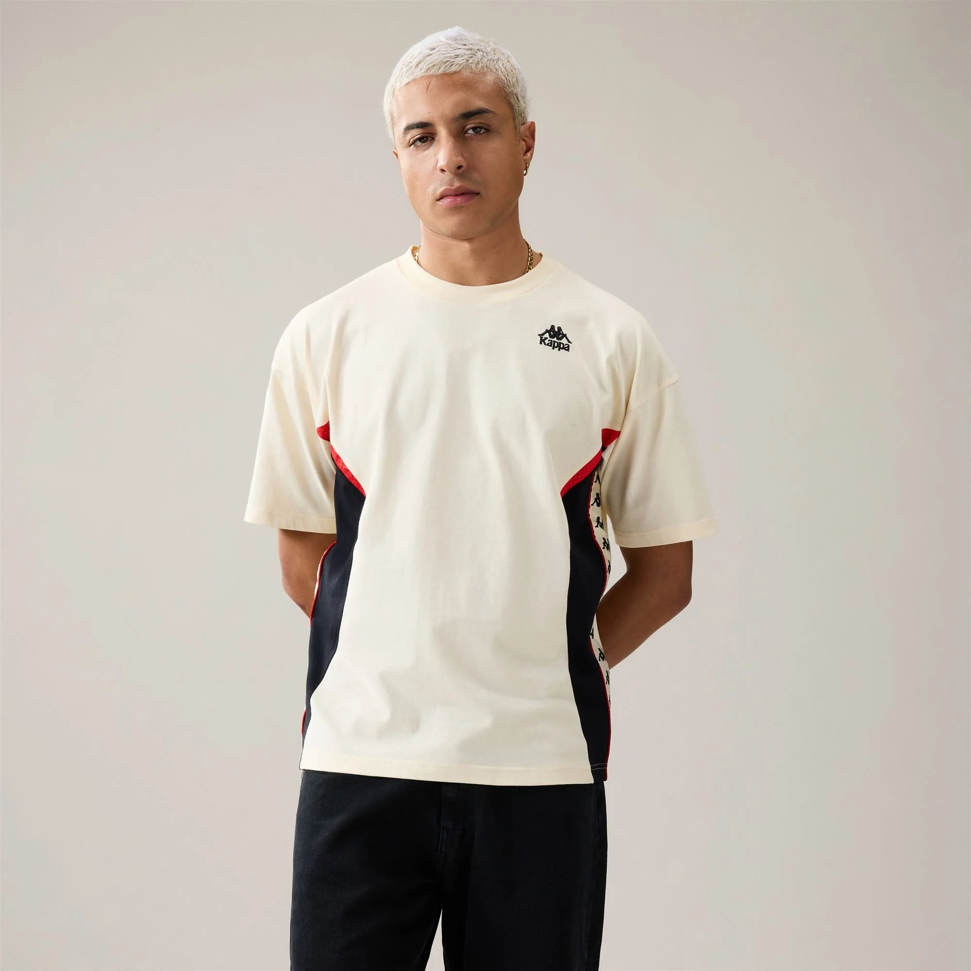 222 BANDA  SKYLER - T-Shirts & Top - T-Shirt - Man - Beige Butter-Red Md Coral-Black - Image 4